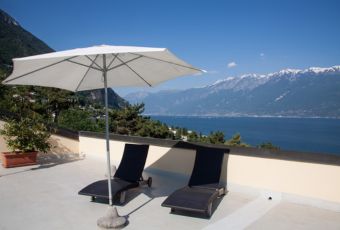 Balkon- und Terrassenreinigung